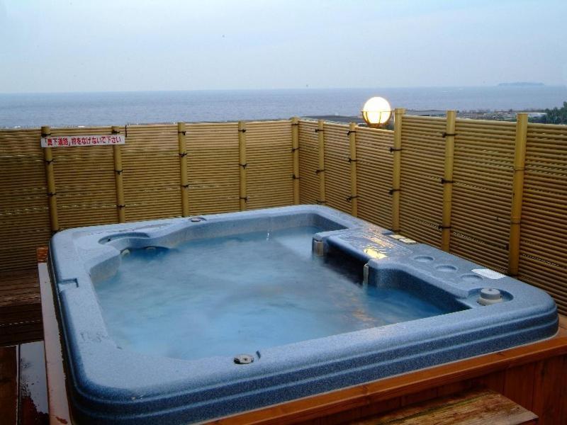 Atami Tamanoyu Hotel Exterior photo